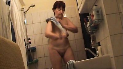 German granny nude in bathroom