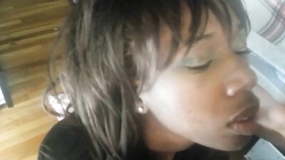 Ebony slut takes a facial