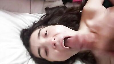 HOT brunette teen gives lovely blowjob and gets messy facial 