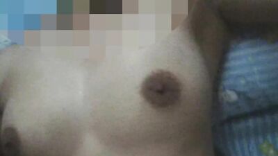 Amateur Asian babe with thick big boobs takes nice cumshot 