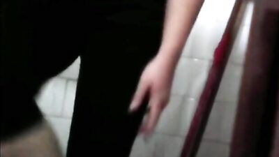 Hidden cam and big ass Colombian stepmom