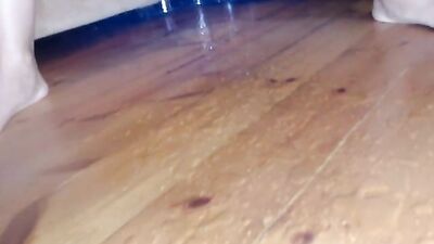 Keep watching her feet till she squirts