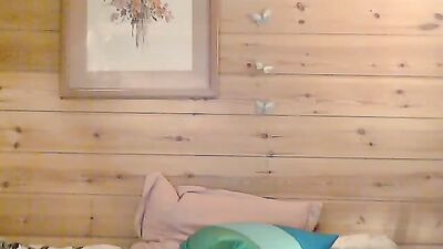 Busty lady showing tits on the webcam