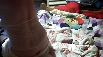 Sweet amateur lady getting ready for masturbating