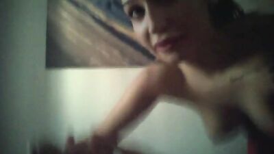 Seductive chick sucking nice hard cock