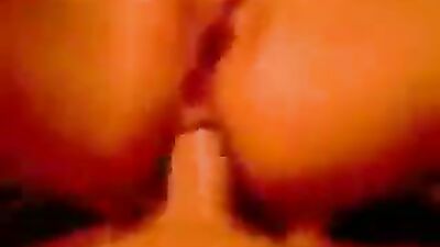 Curvy ass lady enjoying anal fuck