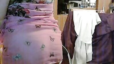 Mature busty lady masturbates