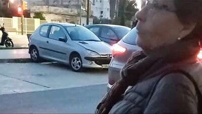 Amateur mature lady enjoying threesome fuck