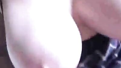 Juicy big boobs mature lady sucking cock