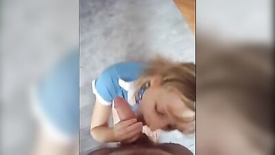 Yummy chick deepthroating that big cock for cum