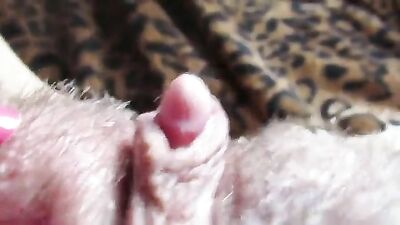 Amazing mature wife playing with her clit