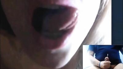 Latvian slut Natasha masturbates solo