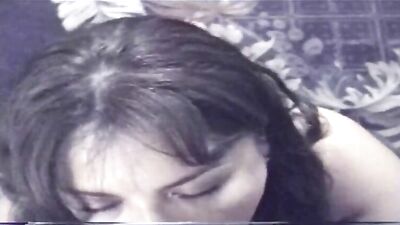 Gorgeous brunette gives stunning blowjob- Homemade