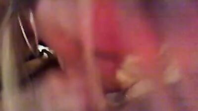 Blonde babe quick blowy