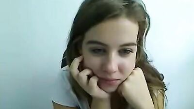 Amateur busty teen slut on cam