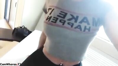 Gorgeous amateur girlfriend masturbates