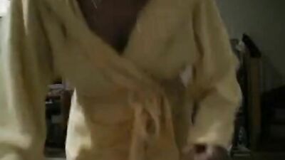 Russian whore Anna sucks cock and swallow