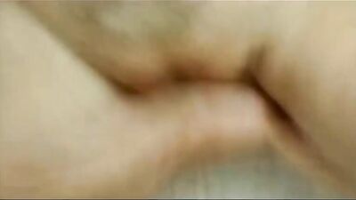 Squirting MILF pussy fingered