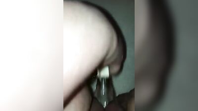 BBW squirts nonstop for 130 seconds