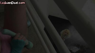 Squirting Squirting Lesbians Tribbing fuck after oral
