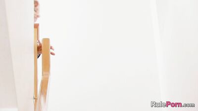 Chick Stuffs Big Dildo in Her Pussy