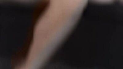 Bedroom Babe Close-Up Solo Tease