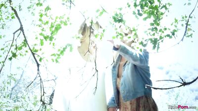 Scarlet Red Gets Dirty Outdoors With Blake Eden
