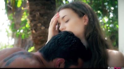 Tali Dova Gets Fucked in a Homemade Hookup