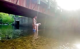 Couple fucking publicly in the river